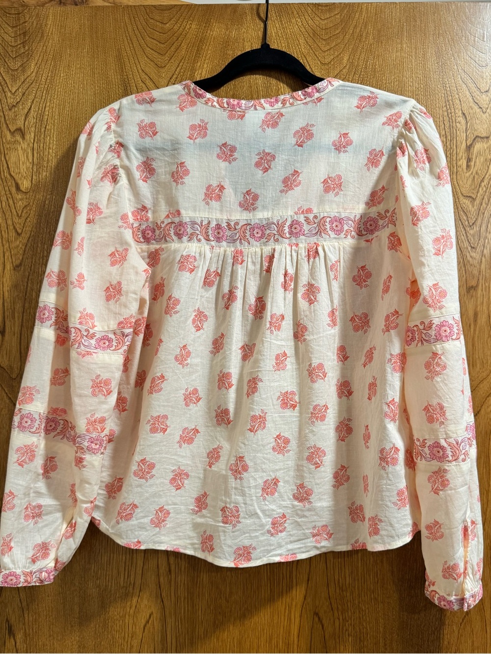 CAbi Cream and Pink “Artsy Top” Floral Peasant Tunic - Picture 2 of 10